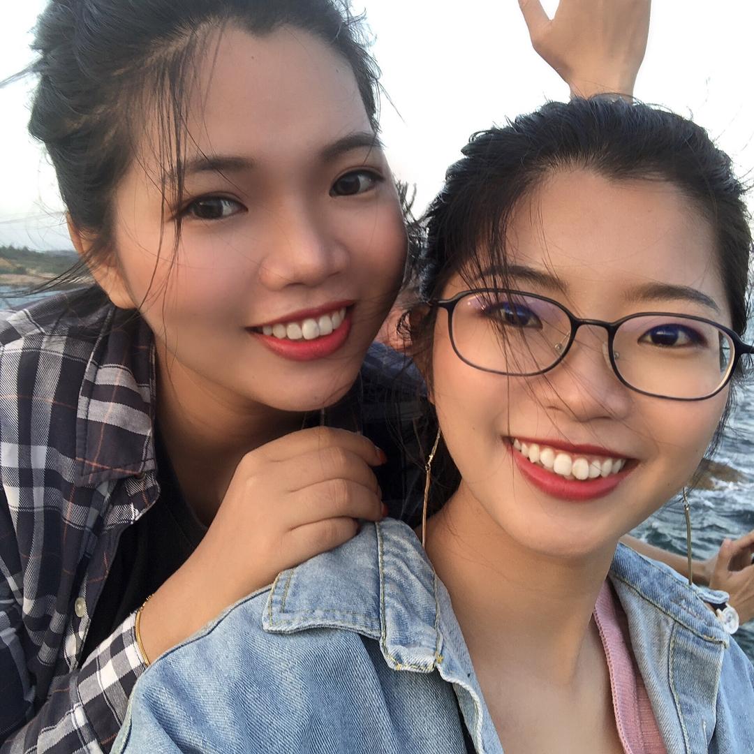 逗比芳玲
