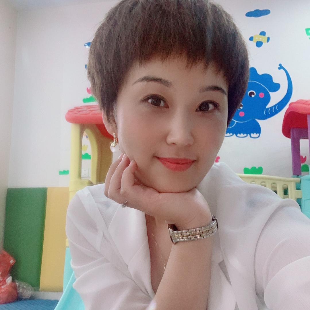 潮童馆精美童装