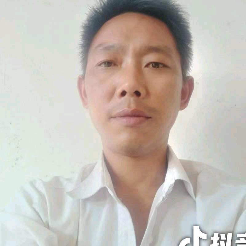 熊坤明