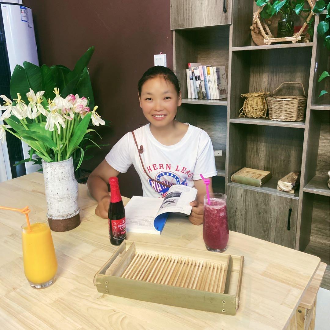 小宝贝、大朋友