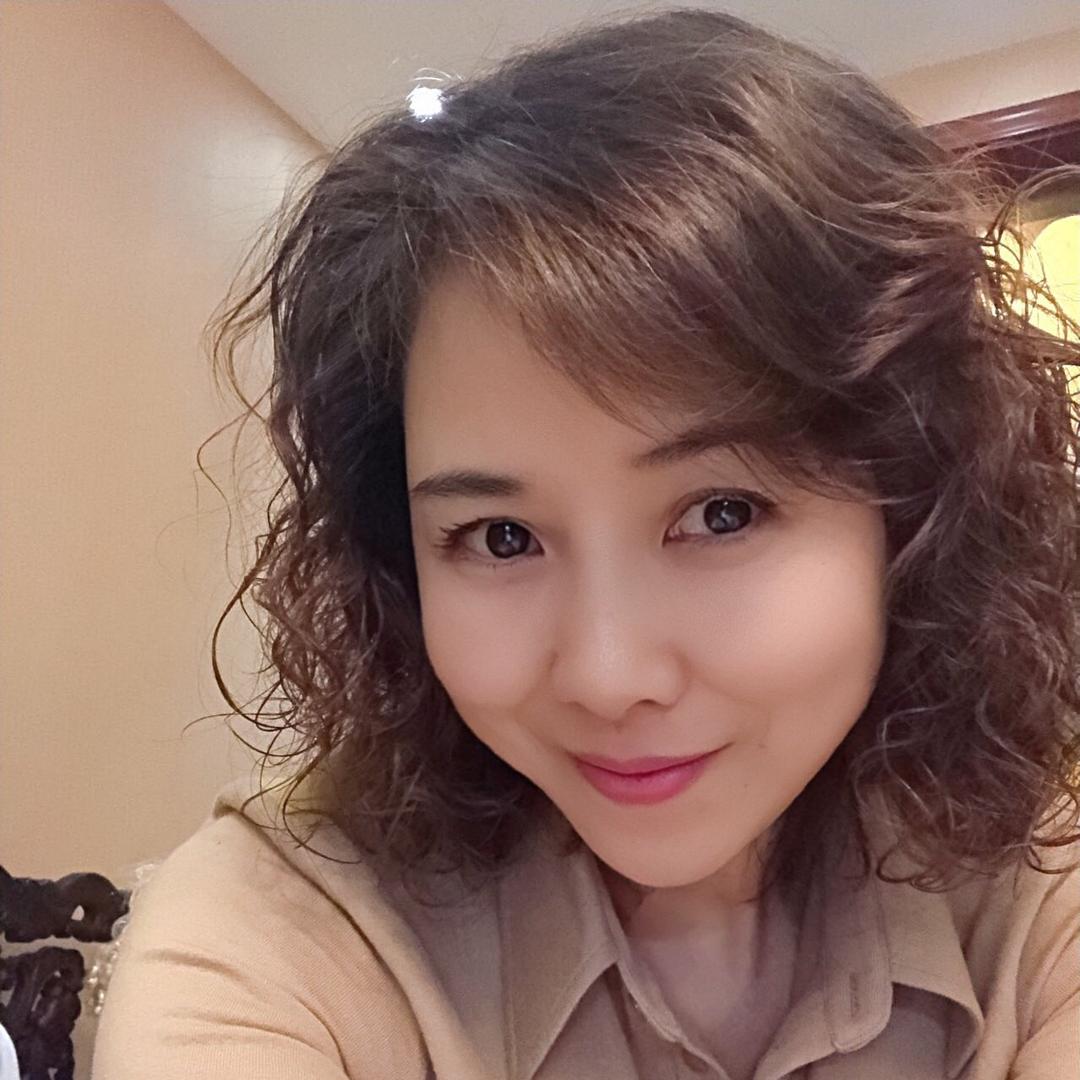 张锦怡