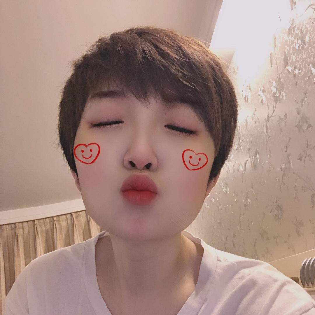 「大白白🤪