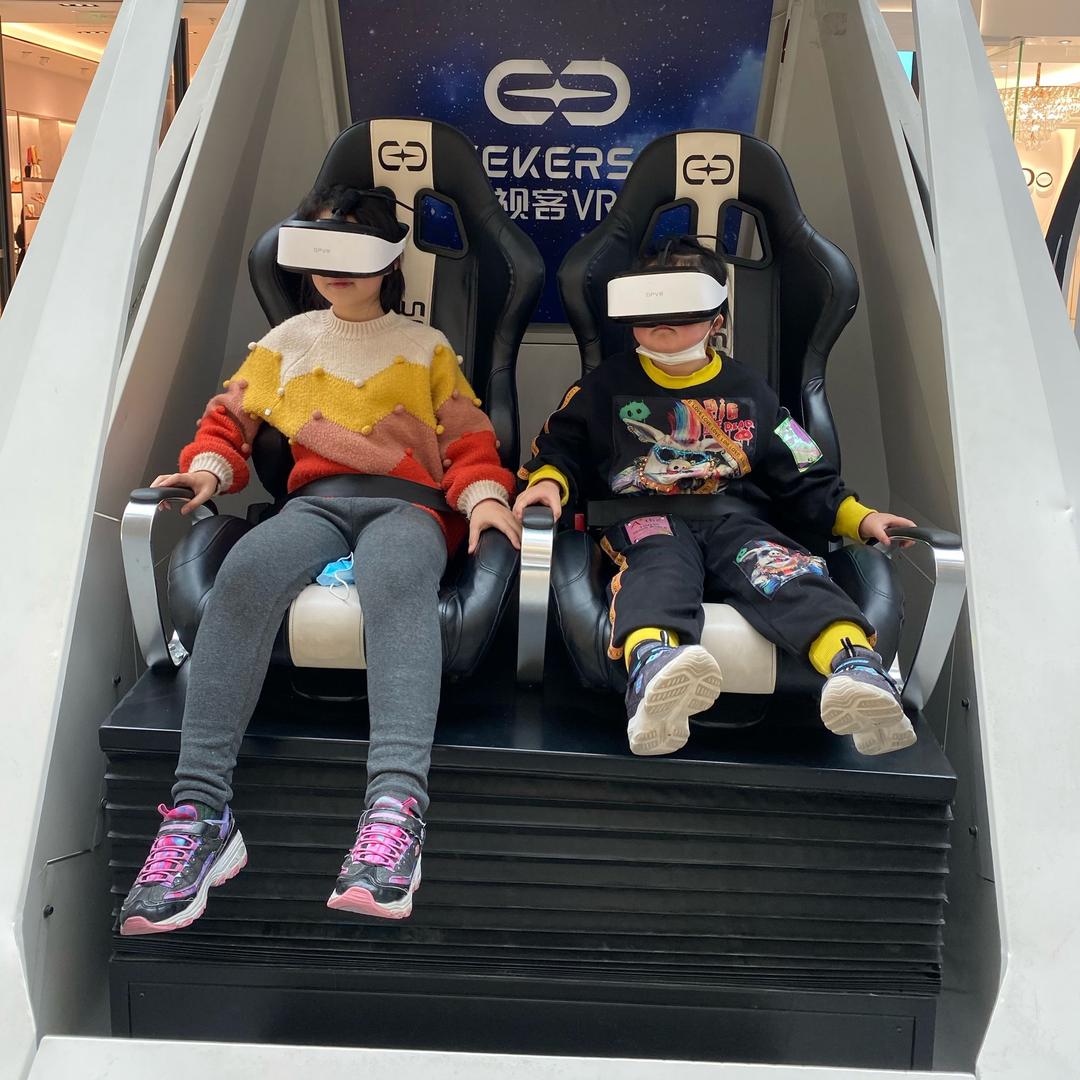 👨‍👩‍👧‍👧丁ding当d～