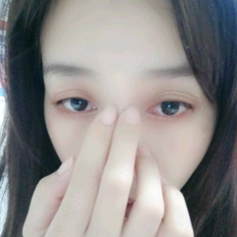 浅笑ᨶ႒ᩚ不语: এ᭄²