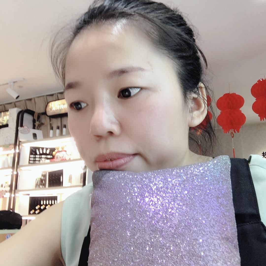 玲玲@