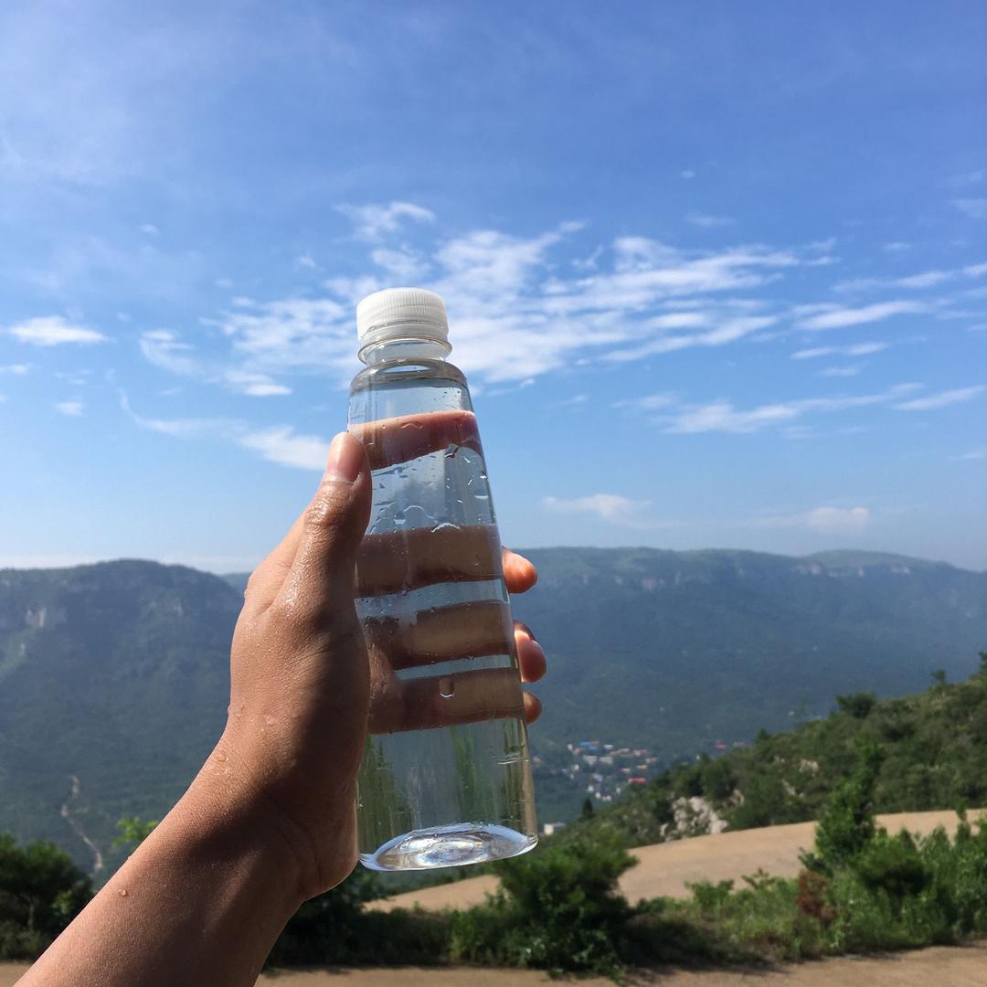 时尚发型师胡德路