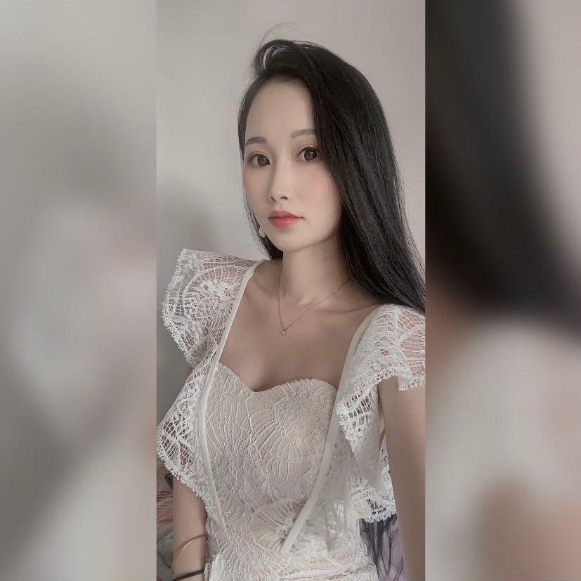 晓雯雯二手车