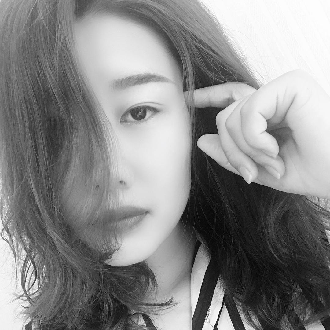 平阴县阿佐阿佑零食店