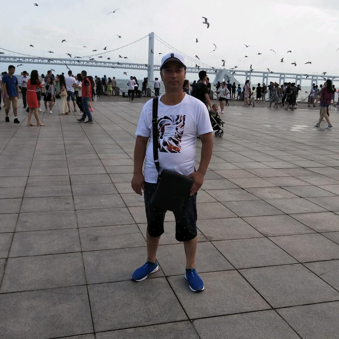 我是避风港，如果你不开心累了委屈了！可以
