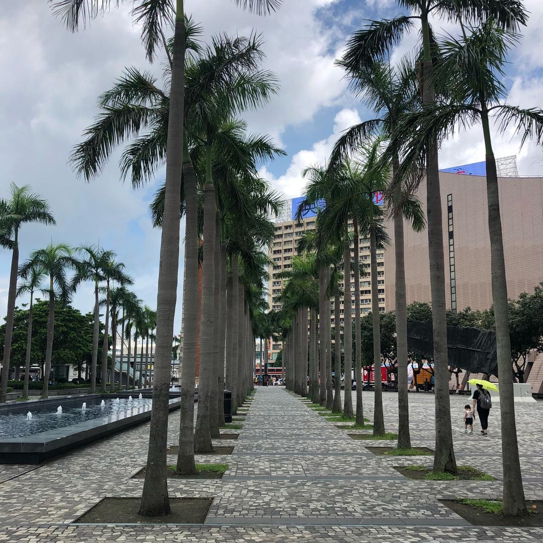 春暖花开秋高气爽