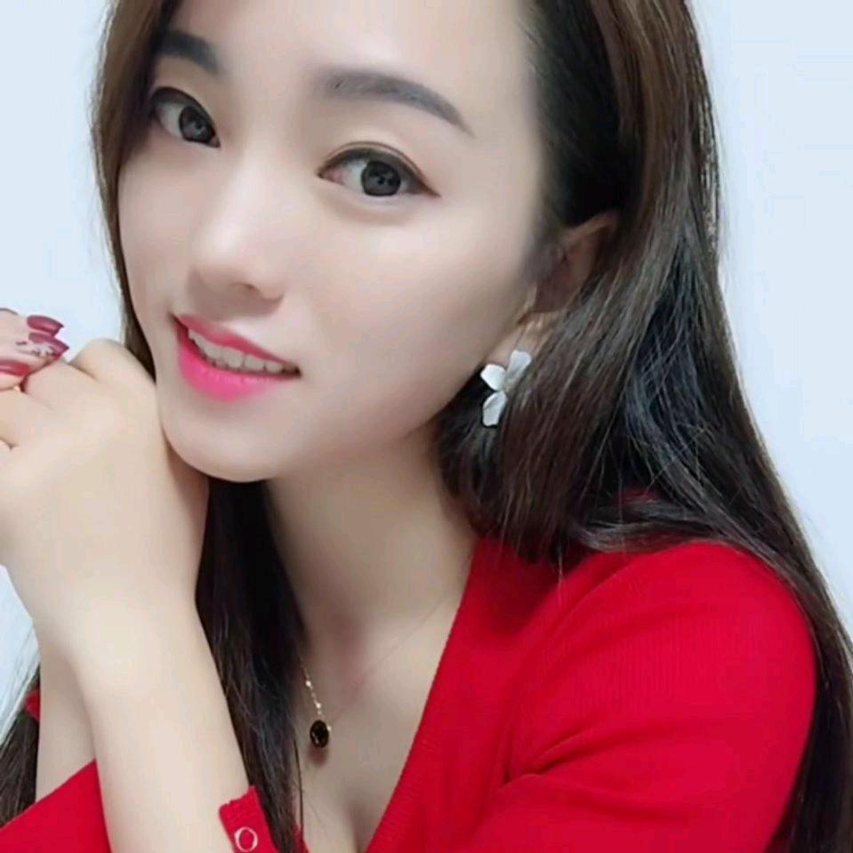 爱笑的妮妮吖