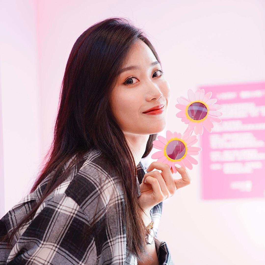 朱莉在深圳@抖音