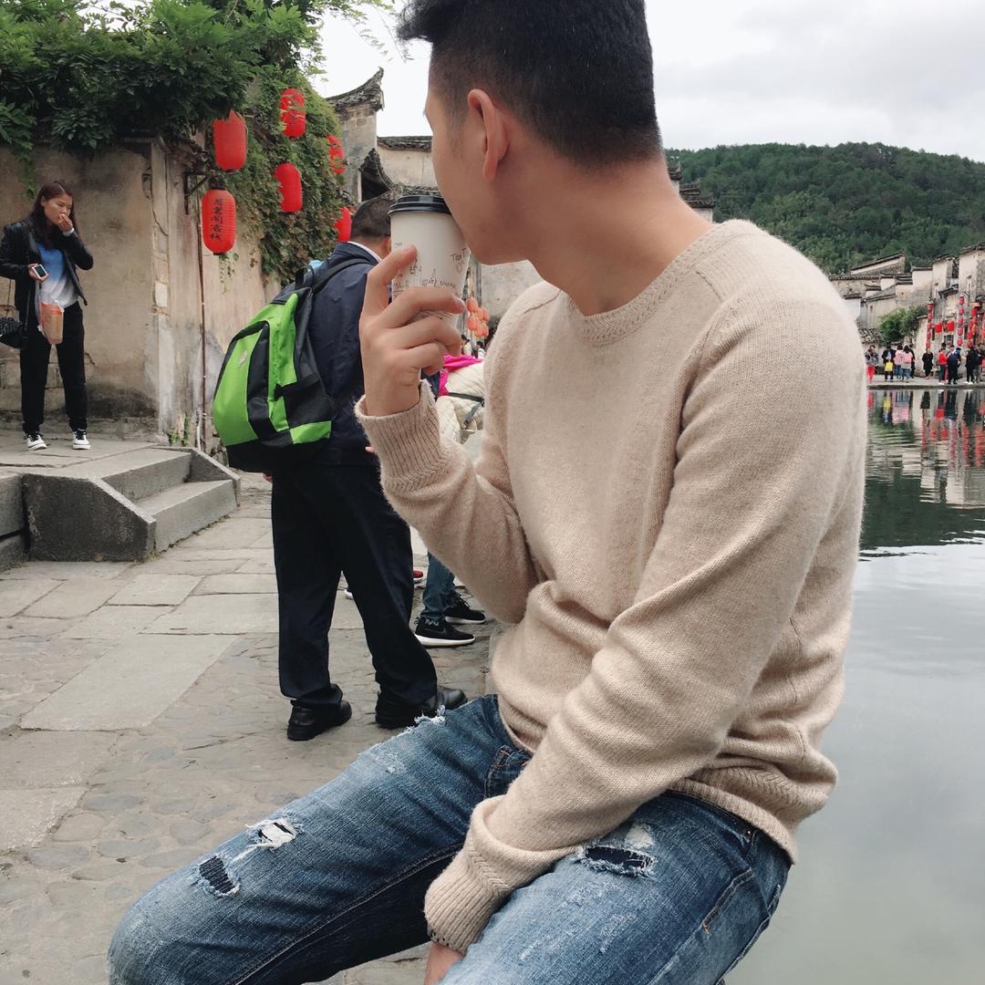 🌈    小 巨人电竞  -mg