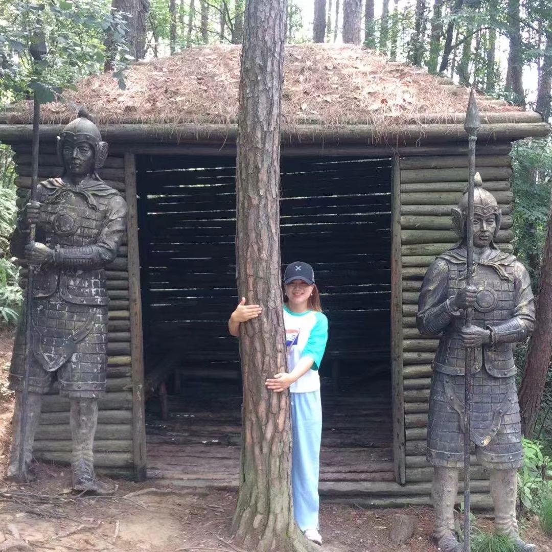 邱邱