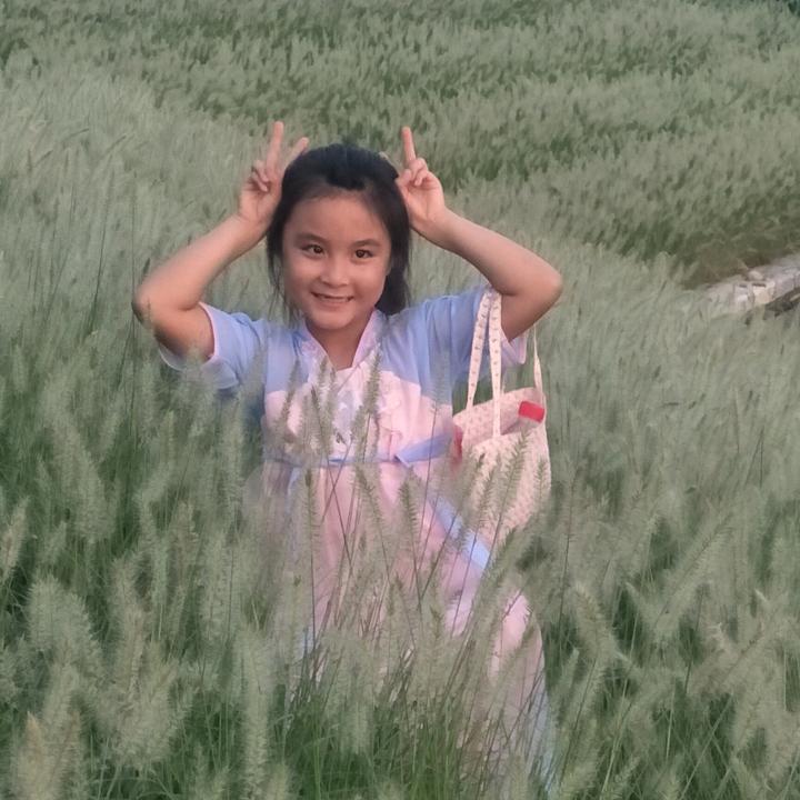 用户2360570292719