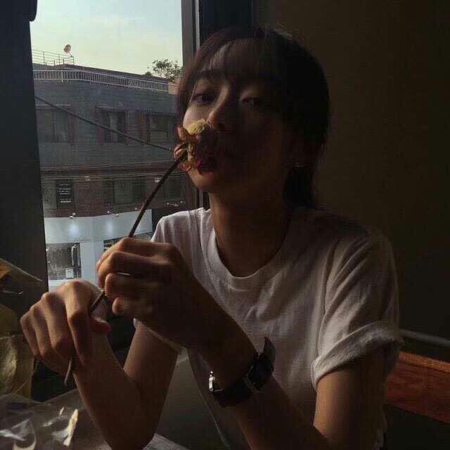 不瘦10斤不改网名❤️