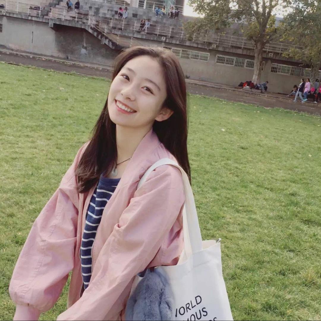 吱小吱_
