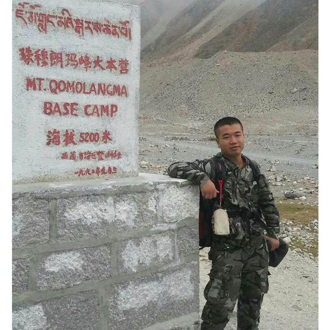 做户外的子源