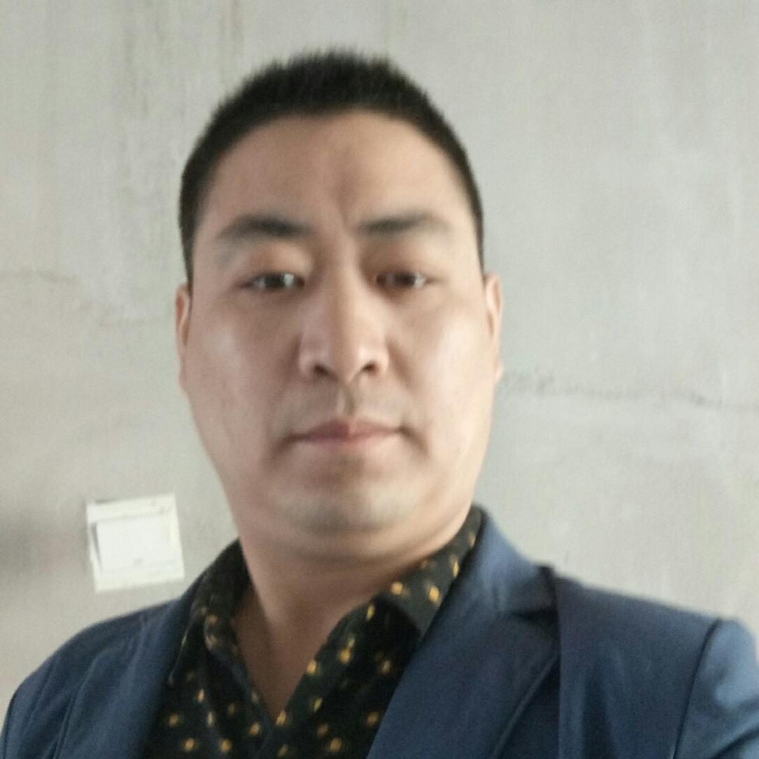 郑鹏，室内外油漆工