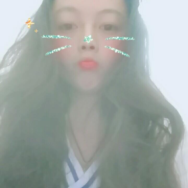 俅芬