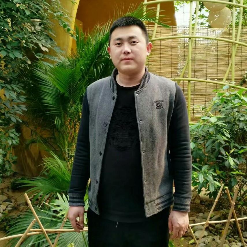 龍在草原（乌拉盖）