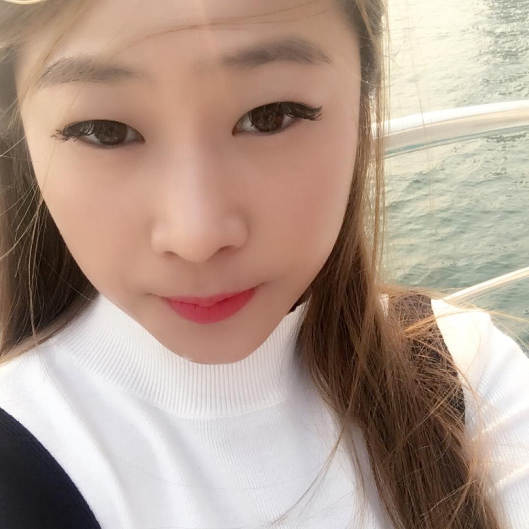 卢希朦