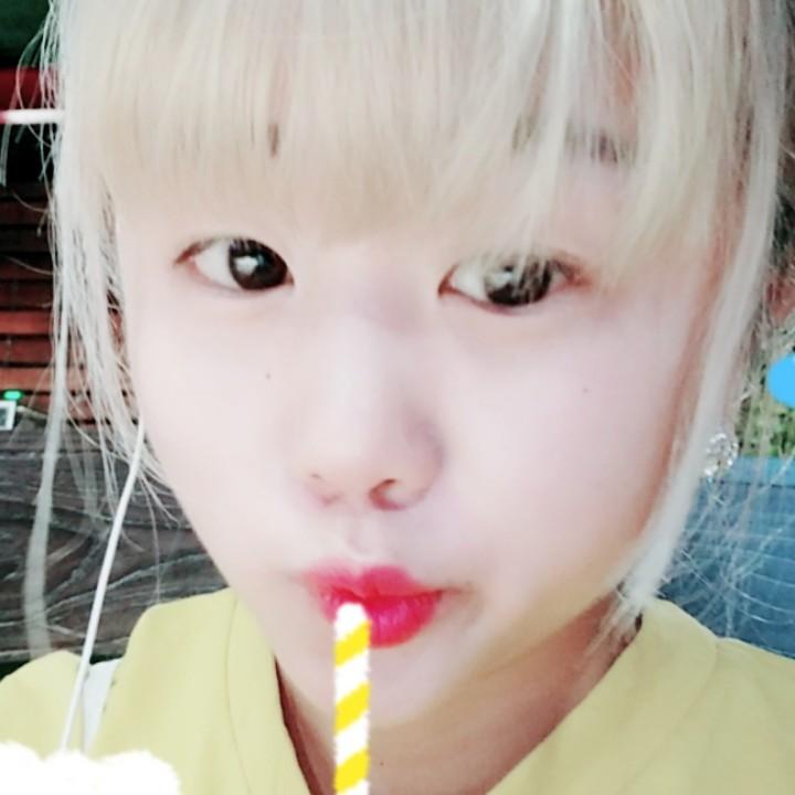 @蕊蕊安安^0^麻麻🌸