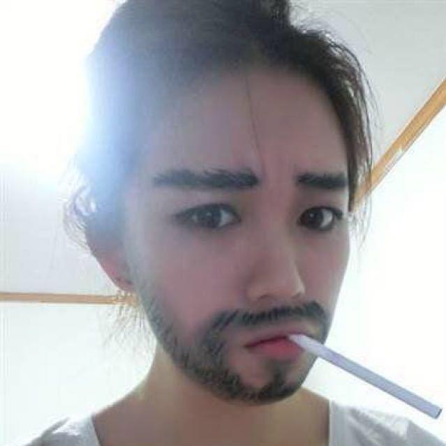 一地小鸡毛哦