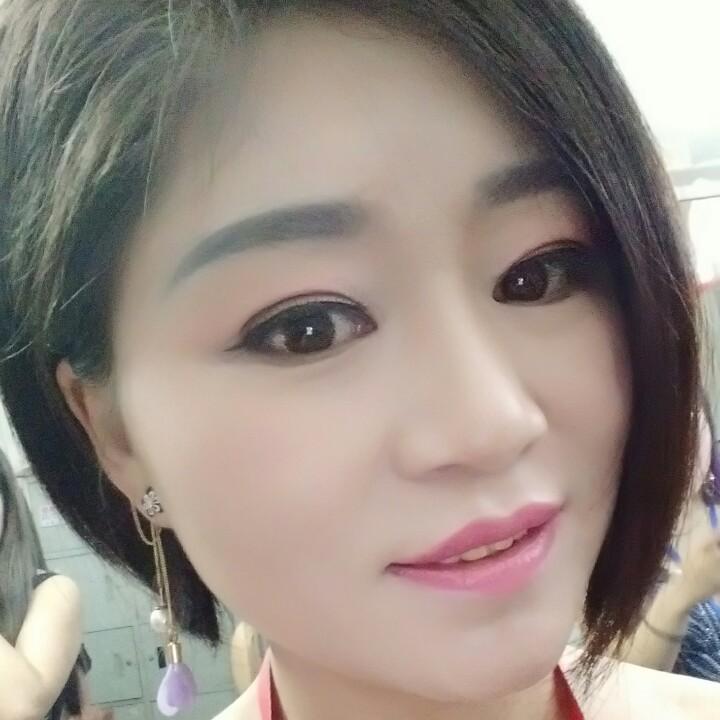 天蝎女