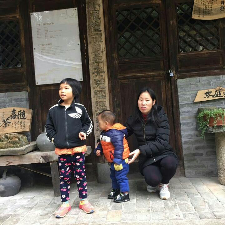 胡华妹