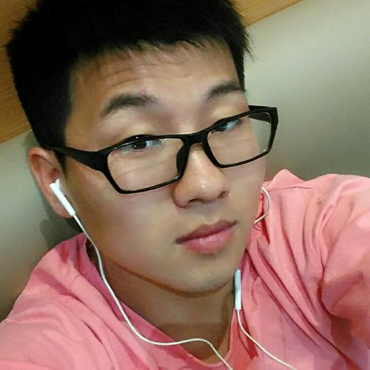 日月星辰，仰望天空