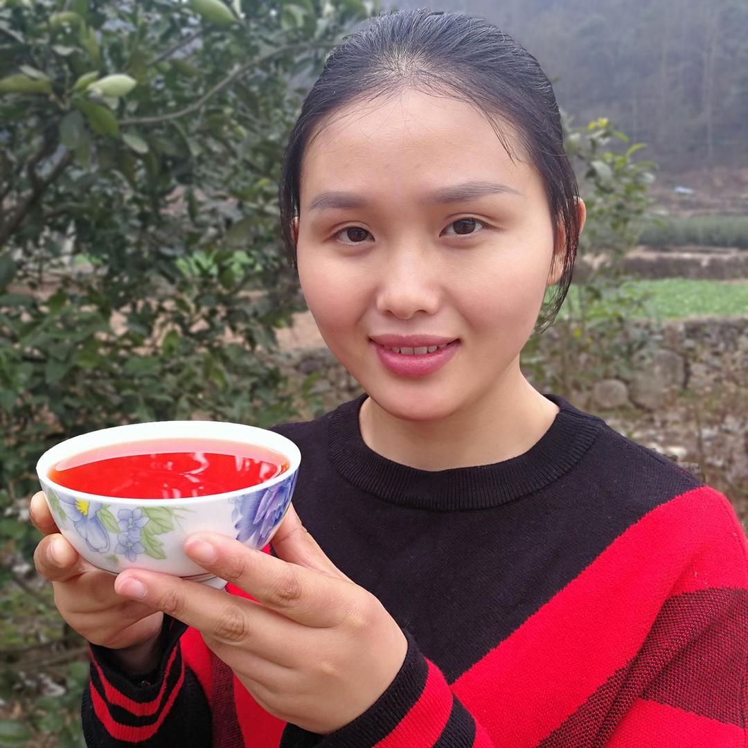 酒鬼小莉Drunkard Lee