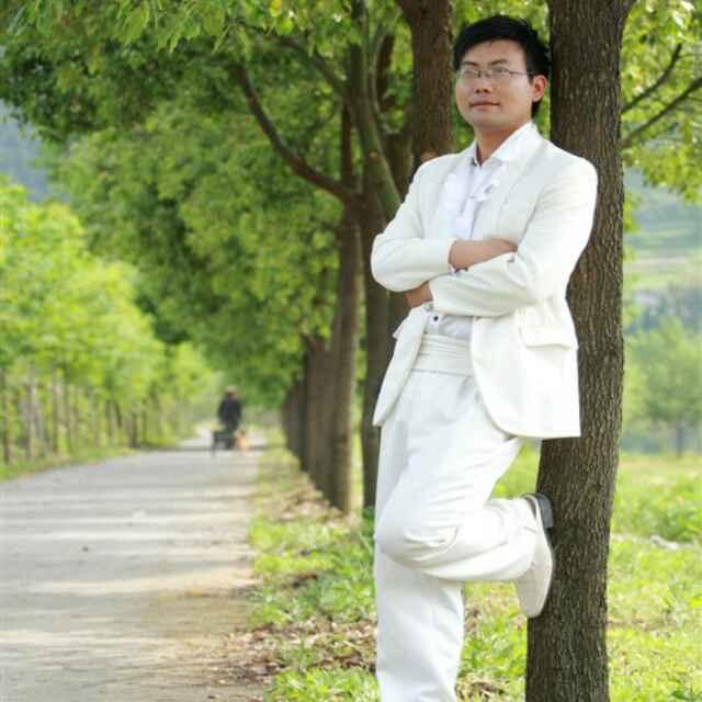 杨寻