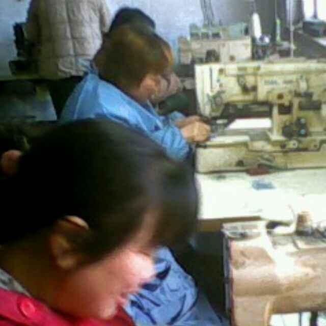 专业常年电脑加工套结钉扣锁眼,