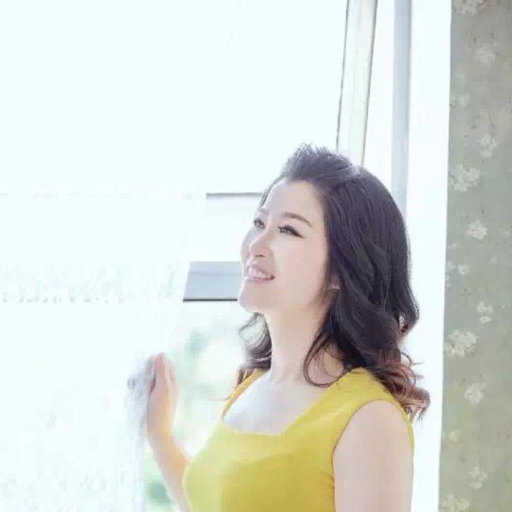 丽