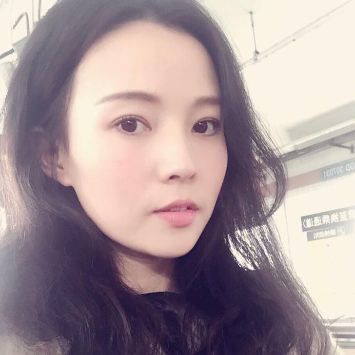 ayun在地球