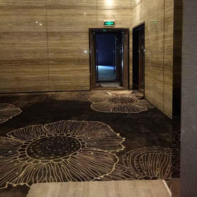 优雅名居
