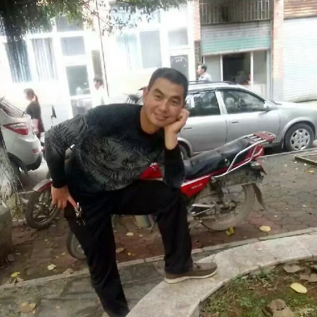 云之彩志哥