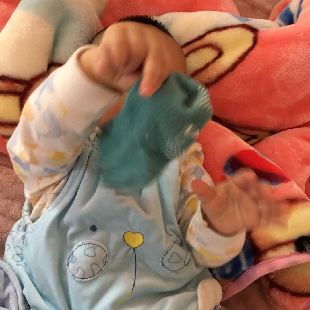 依依的军大衣🧥
