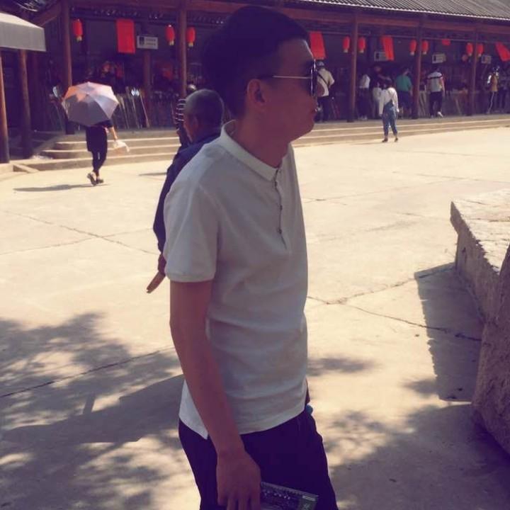 东  东