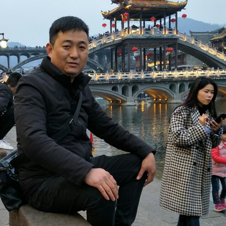 和田邦智办公家具公司  富豪酒店家具定制