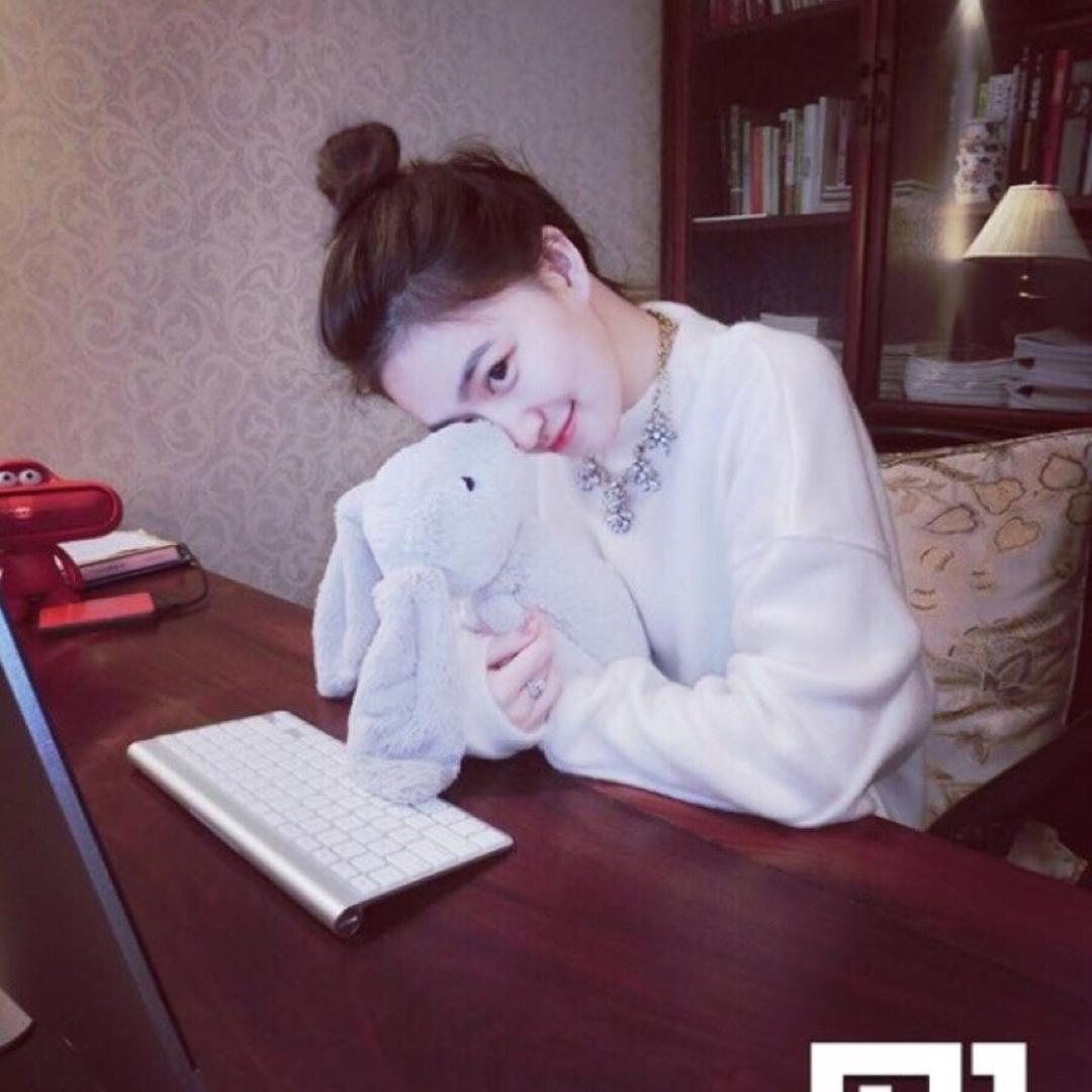 蟹美儿酱