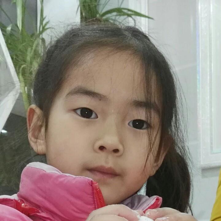 宝贝欣妍