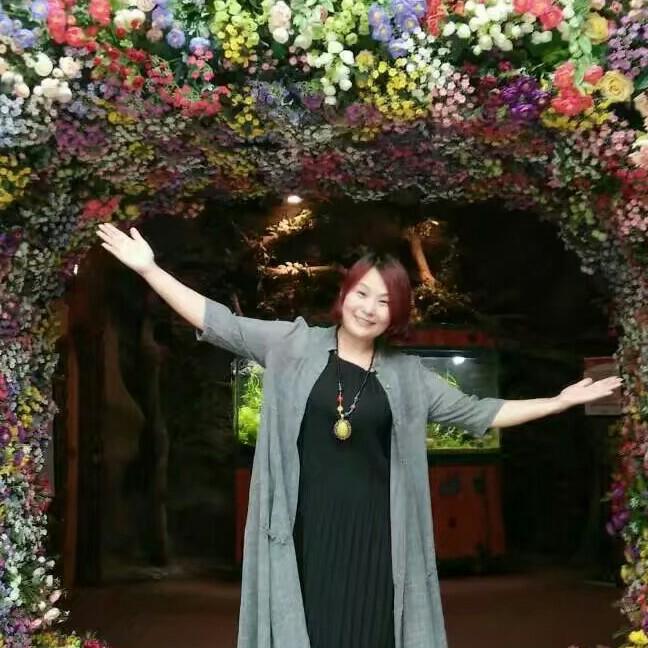 卓雅品牌服装