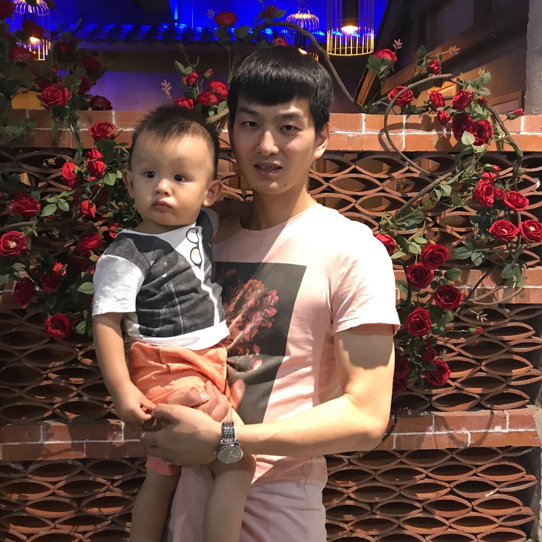 Mr.Lee 小帅哥哥