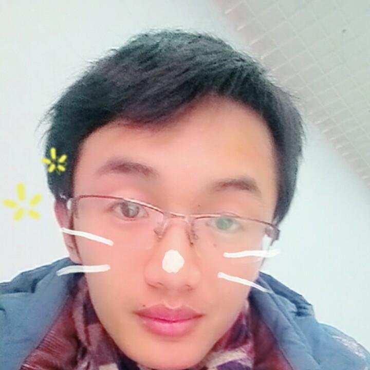 刘亮
