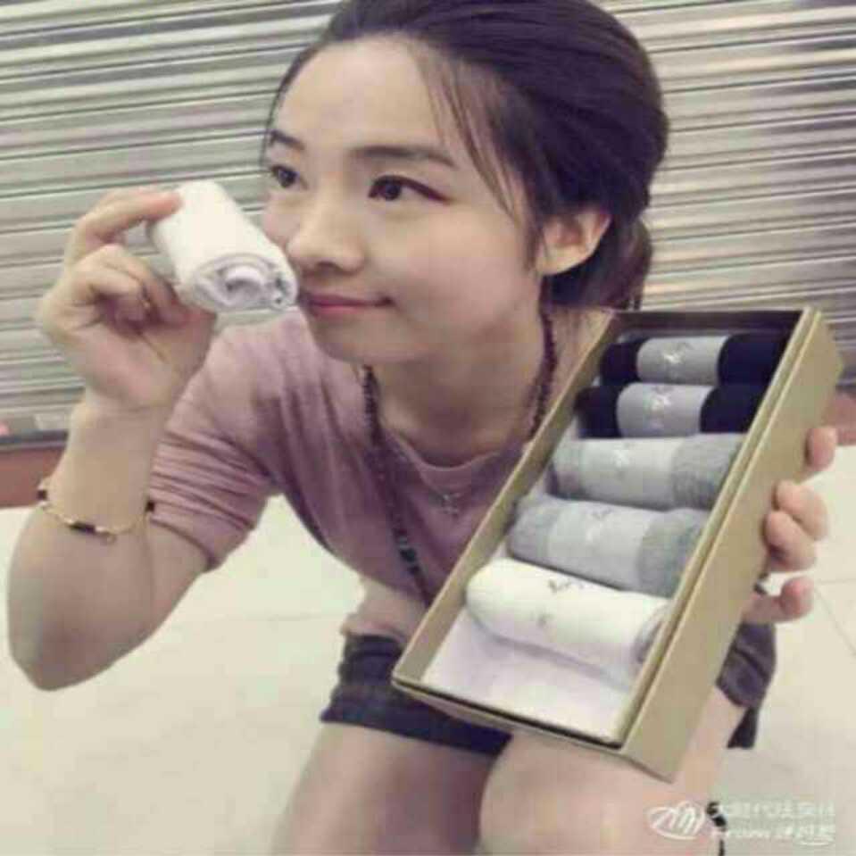 辣妹姐4697933331023