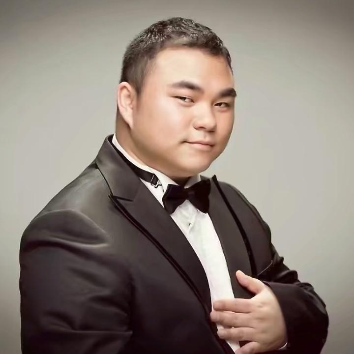 稳稳的晓俊