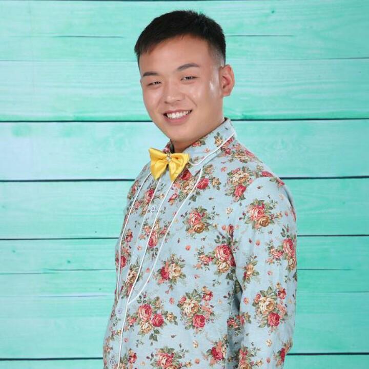 老爷们😘