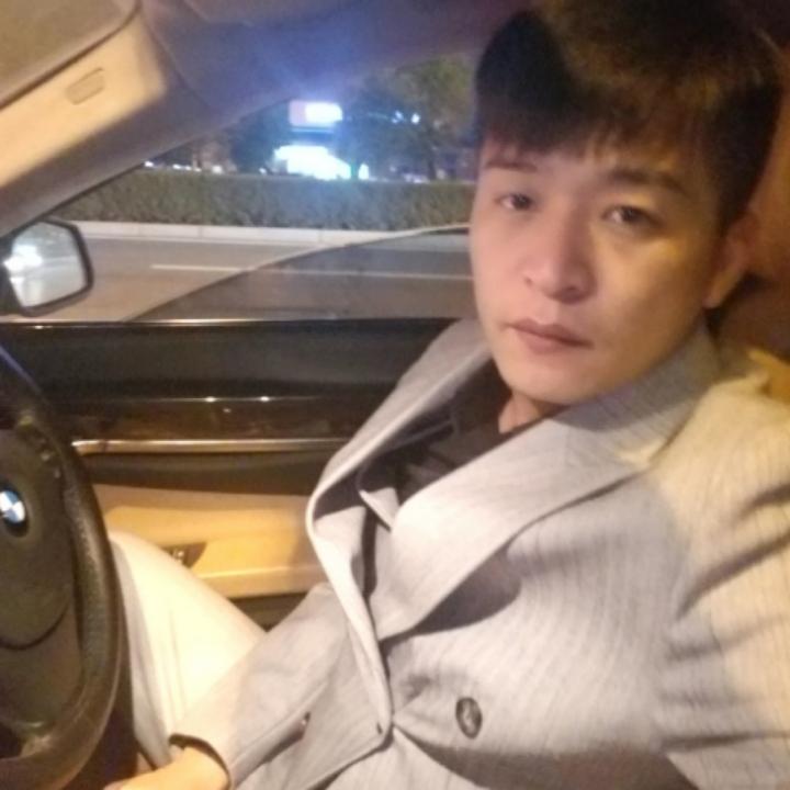 王先生